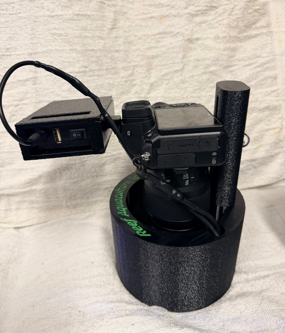 Mirrorless - DSLR Version Porthole for Reef Tank Photography